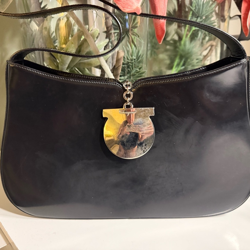 Salvatore Ferragamo Black Shoulder Bag with Minimalist Design